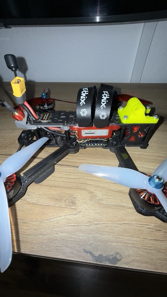 FPV Komplettset iFlight Titan DC5 6S DJI Goggles viel Zubehör - Bild 4 von 4