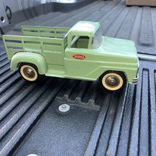 Vintage Tonka toy 1963 Farm Stake 308 original condition missing gate