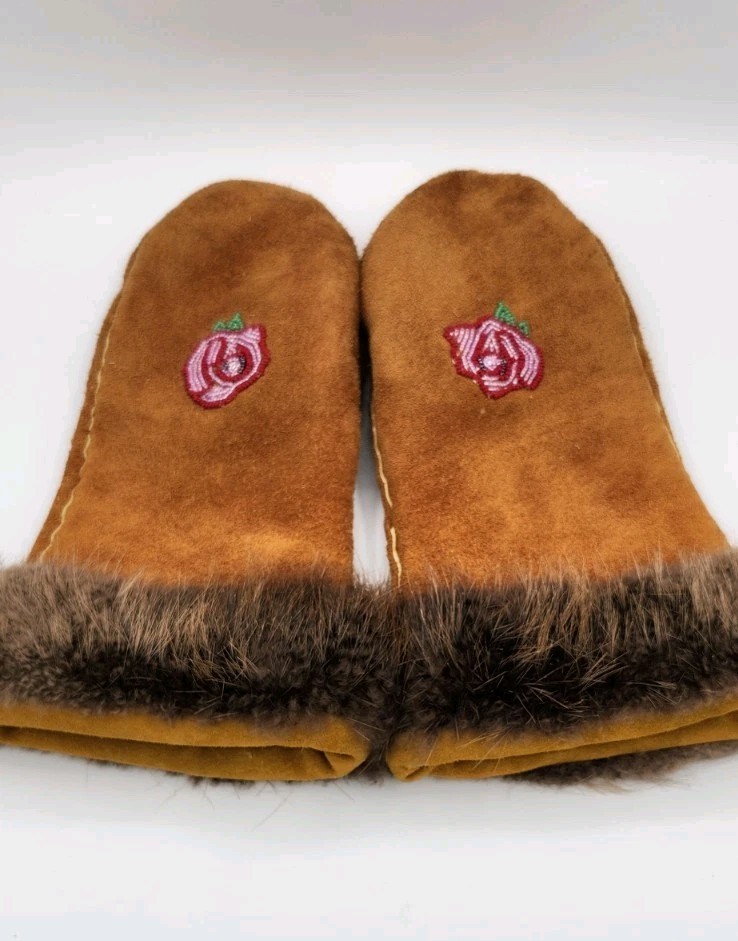 Native Canadian Beaded Floral Leather Suede Mittens Fur Trim Handmade