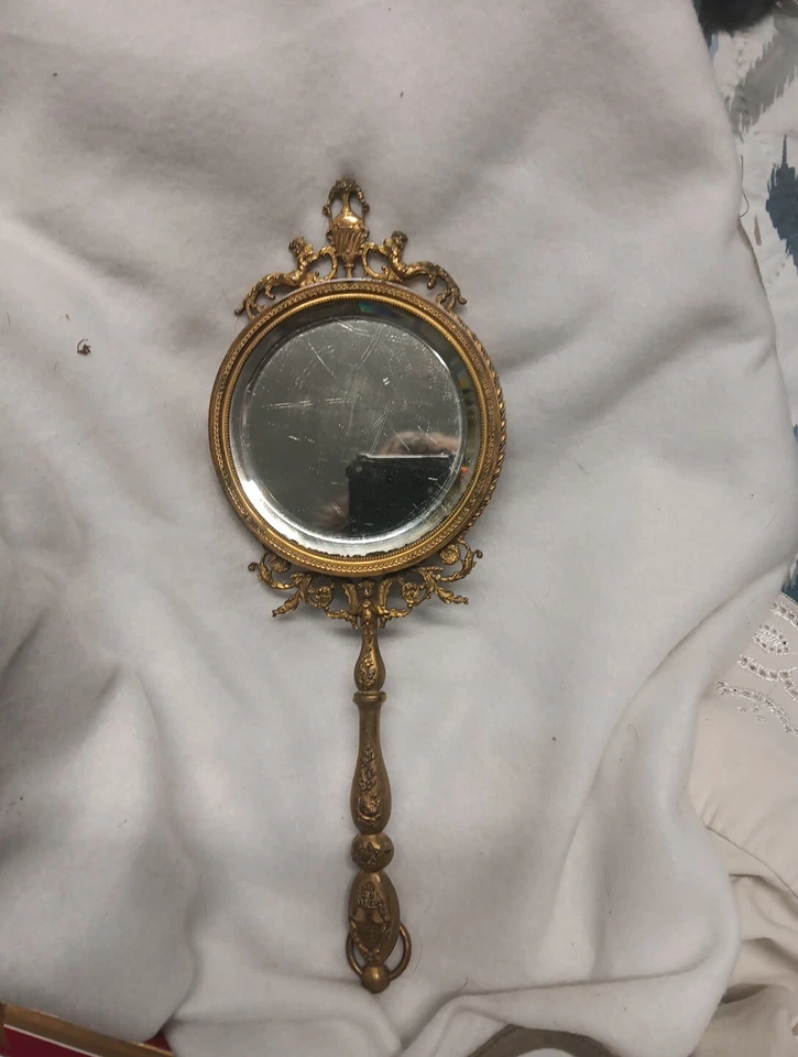 I Believe This Is From The 1700s From France - Imagem 2 de 4