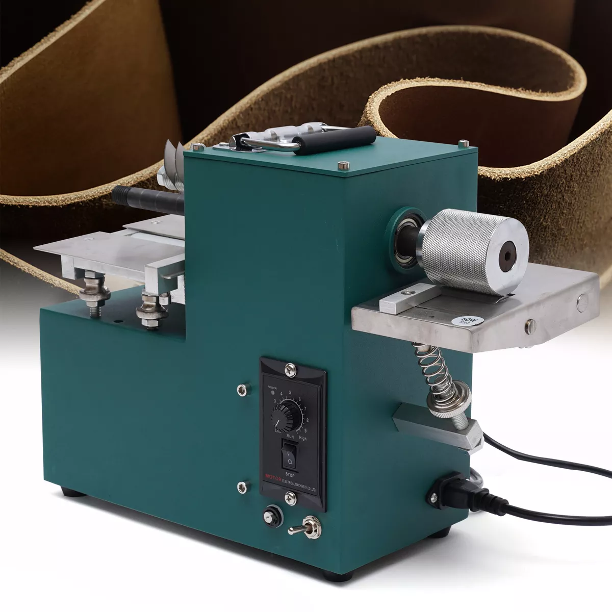 Leather belt top cutting machine