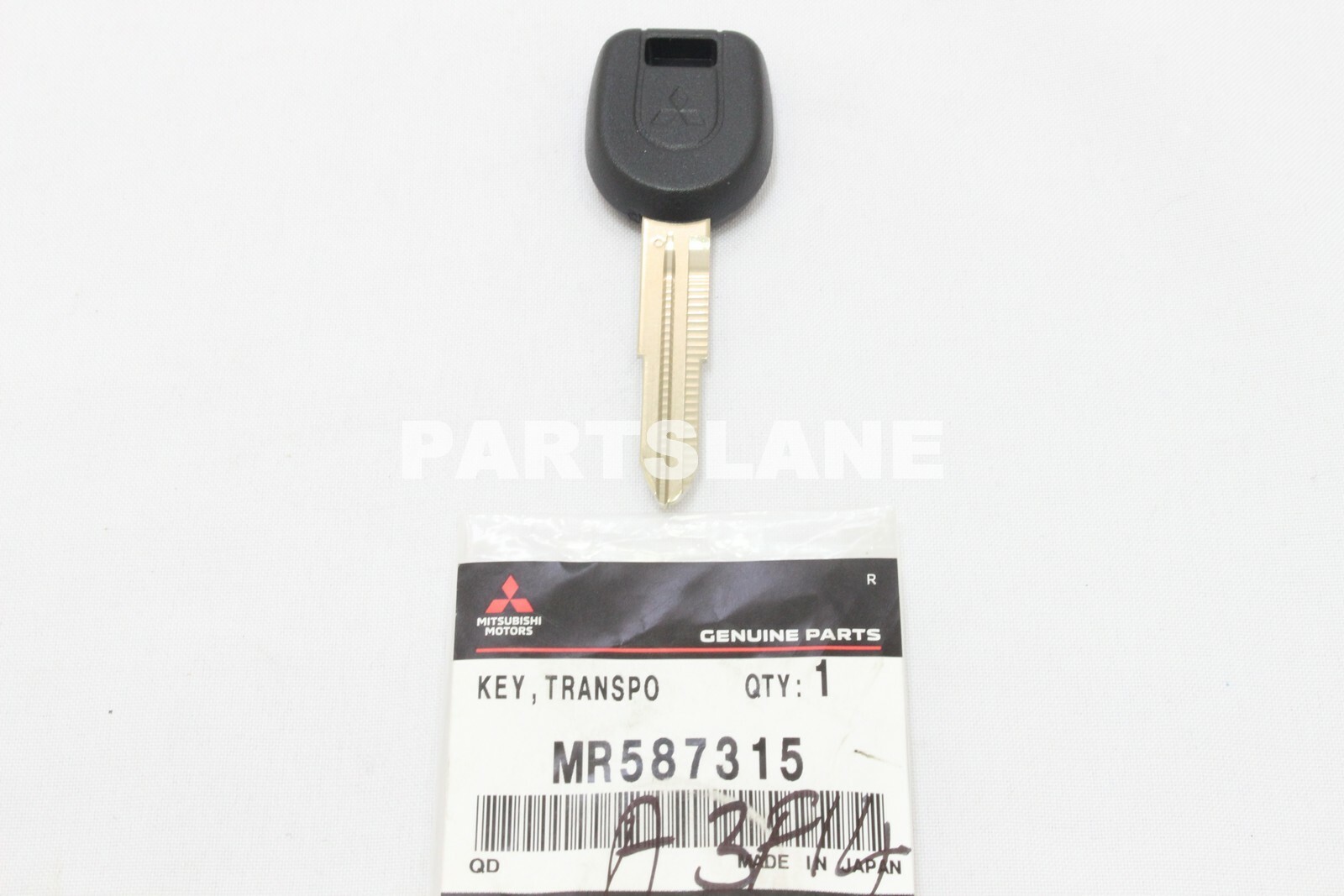 Mitsubishi Transponder Key Blank Genuine OEM Part MR587315 for  