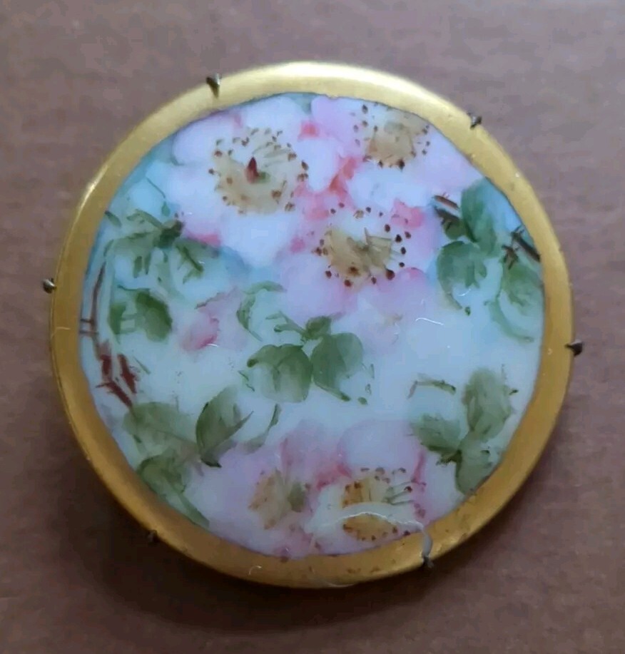 Victorian Porcelain Hand Painted Pink Floral Raised Gilt Brooch Pin 2