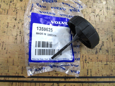 Genuine Volvo 240 940 960 Power Steering Reservoir Cap Cover  