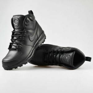 nike black boot