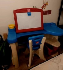 table à dessins pour enfant