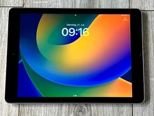 Apple iPad 5. Generation (A1822) – 32 GB – WLAN – Silber