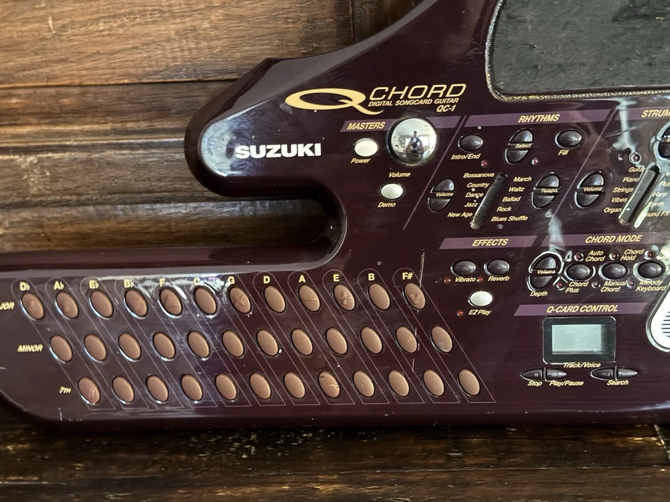 Suzuki Q-Chord QC1 Digital Songcard Gitarre Keytar Synthesizer Ist-Zustand Teile/Reparatur - Bild 3 von 4