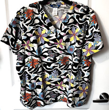 SCRUB WEAR TOP FLORAL SIZE XL COTTON POLY BLEND 2 POCKETS