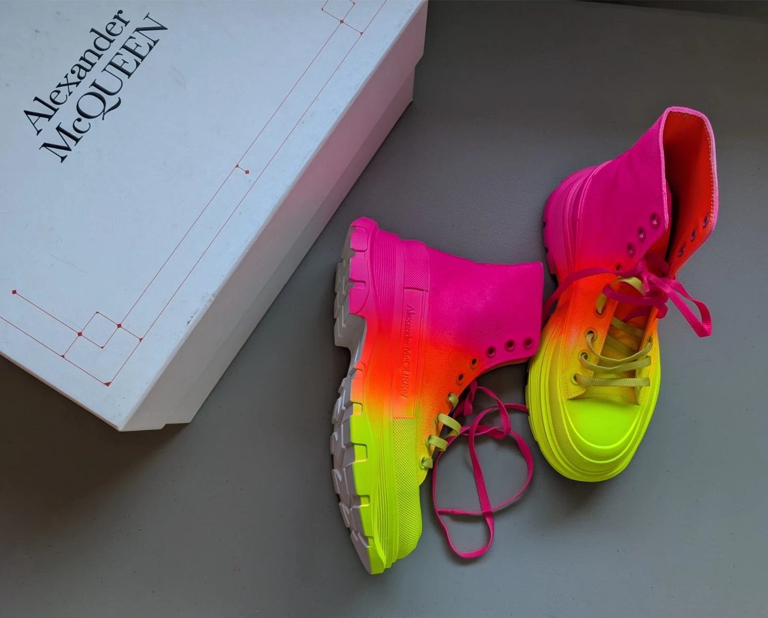 Alexander McQueen — NIB Alexander McQueen Tread Slick Neon Coated High Top Sneakers SZ 39 Limited
