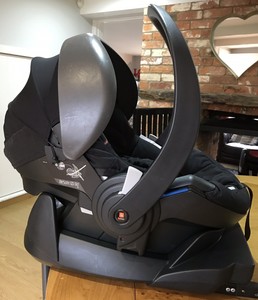 isofix stokke izi go