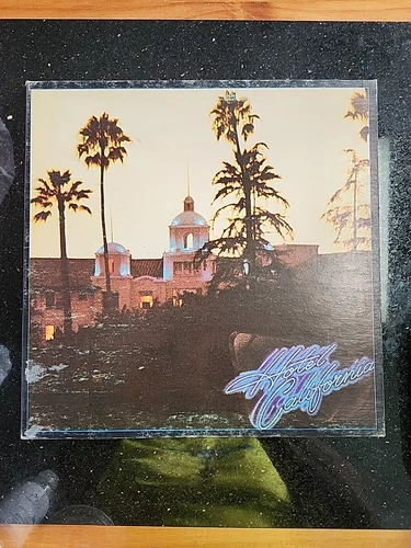 EAGLES Hotel CALIFORNIA Vinyl LP Record! US 1976 Asylum 7E-1084 + POSTER! NM-MT