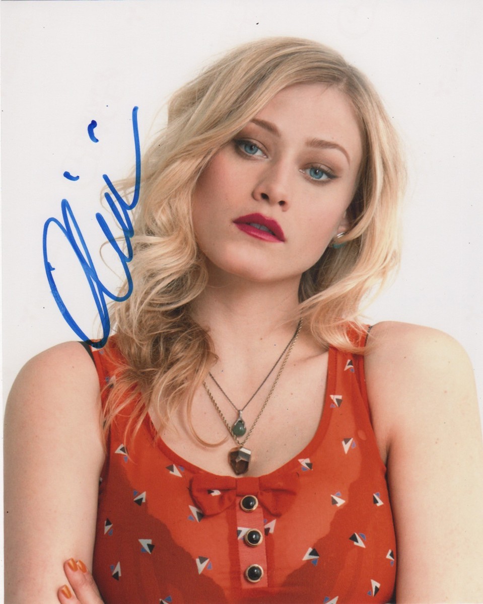 Olivia Taylor Dudley Breast Size Olivia Taylor Dudley Magicians