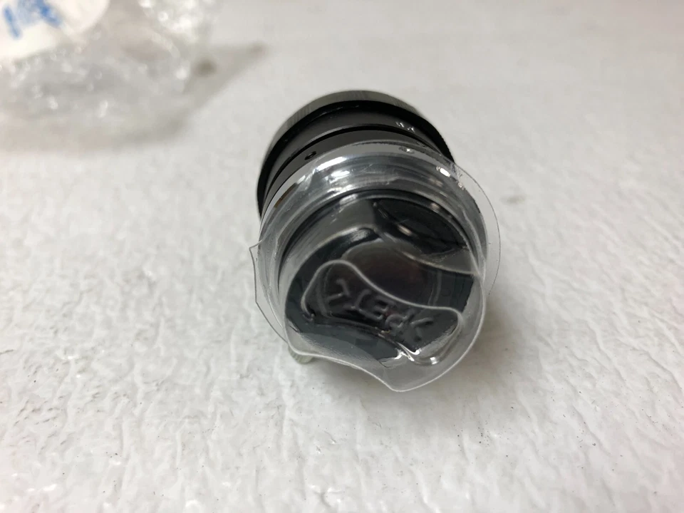 TAMRON M118FM08 (2MP, 1/1.8″, 8mm, F/1.4) C-Mount - Image 3 of 4