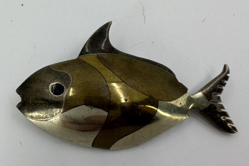 925 Vtg Taxco Metales Casados Three-Tone Enamel Eye Fish Brooch