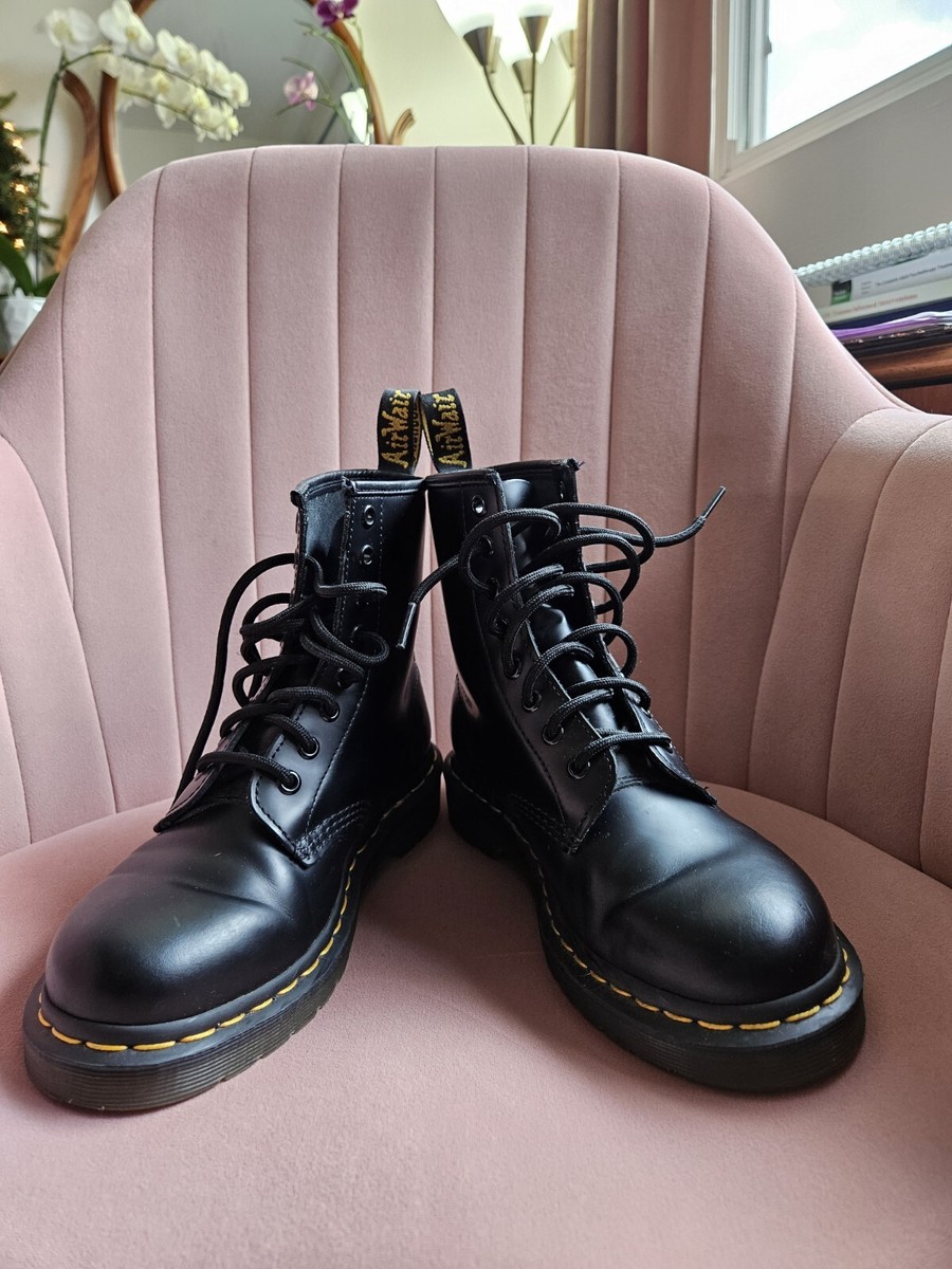Dr. Martens ブラック サイドゴアブーツ 39 EU（Amazon.com: Dr 
