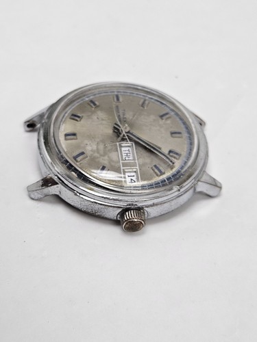 1975 TIMEX Men’s 35MM Marlin Manual Wind Day / Date Blue Hands Watch 26830 02775 - Picture 2 of 6