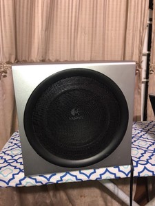 subwoofer logitech z 2300
