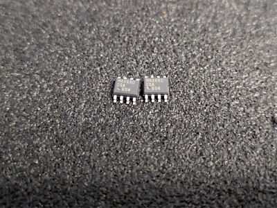 MAX680CSA || MAXIM || SO8 | +5V to ±10V Voltage Converters | 2 pcs