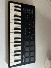 M-Audio Axiom AIR Mini 32 USB MIDI Keyboard C...