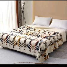 Pendleton Blanket King Size White Sands Aztec Soft Sherpa Reversible 91 x 109