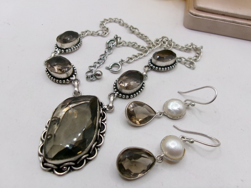 Vintage Smoky Quartz Glass/Crystal Pendant Necklace & Earrings Set