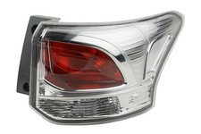 Heck Leuchte Rückleuchte passend für Mitsubishi Outlander 08/2012-09/2015 Rechts