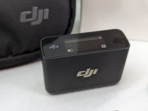 DJI Mic (1 TX + 1 RX) Wireless Microphone 250m (820 ft.) Range14-Hour Rec (B2) - Picture 3 of 10