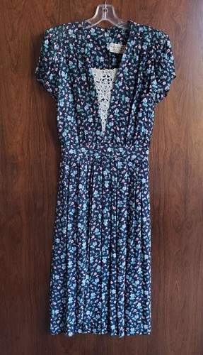Vintage 90s Karin Stevens Womens Dress Size 6 Navy Blue Floral Lace short sleeve