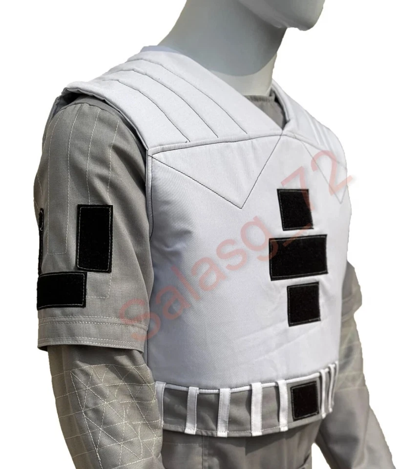 Traje de vuelo inspirado en Mandalorian Custom Concept 3 Foto 3 de 4