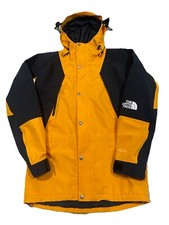 The North Face 1994 Retro Mountain Light Futurelight Hooded Jacket Summit Gold S