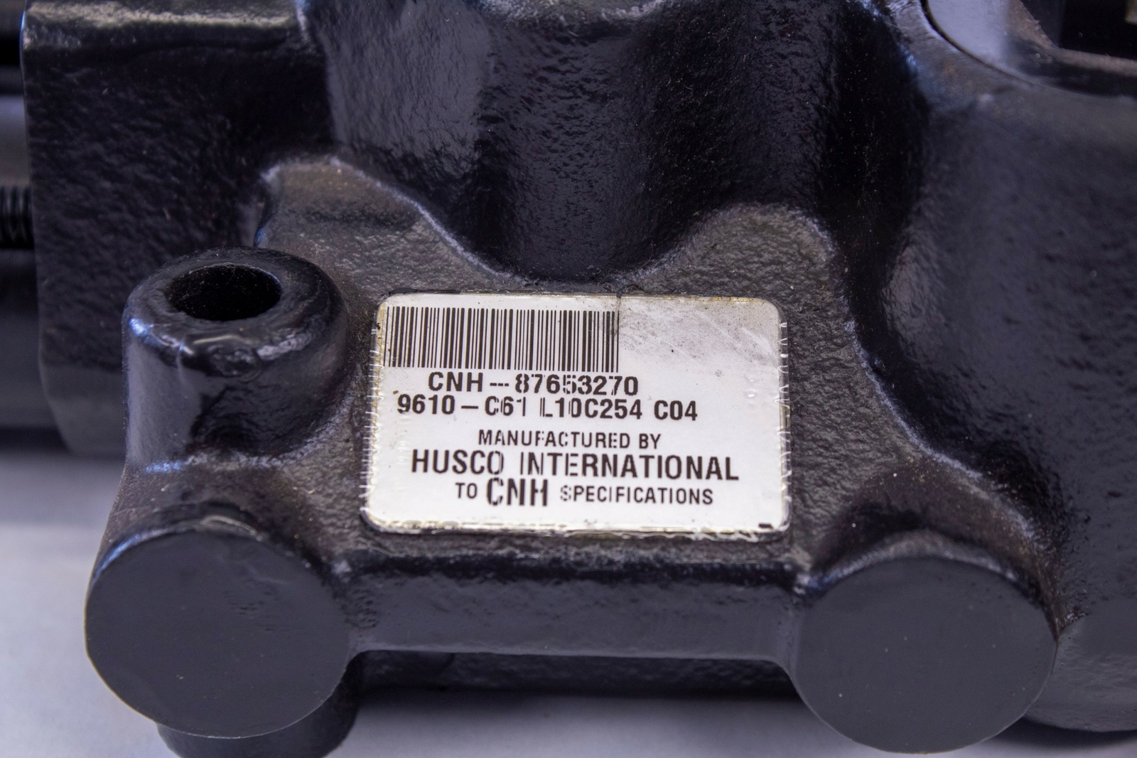 Husco CNH 87653270 Spool Valve 9610C61 L10D818 C04 eBay