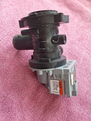 Hotpoint WMEF 963 Waschmaschine WASSERABLAUFPUMPE 16002625600 ROT/T22