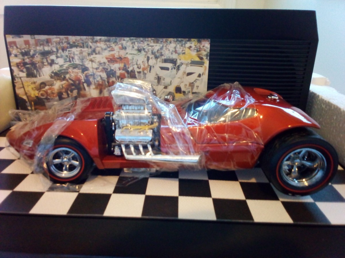 ミニカー HotWheels LEGENDS TO LIFE Twin Mill Hot Wheels Legends to Life 1/24 Twin Mill Red for sale