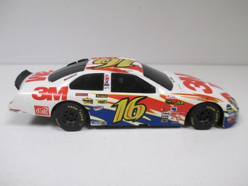 FORD NASCAR FUSION N° 16 3M Greg Biffle Slot Car SCX Scalextric Compact de 2006 - Imagen 5 de 13