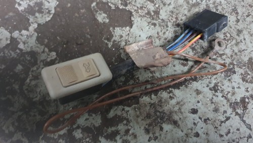AUDI 80 B2 COUPE UR ELECTRIC SUNROOF SWITCH NOS 443959561A 90 100 200 BEIGE - 第 1/4 張圖片