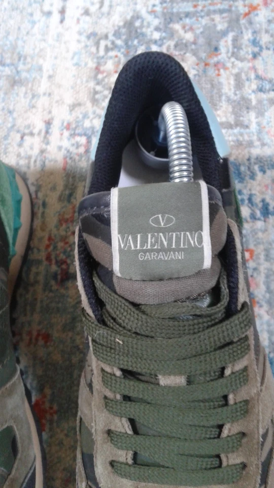 ZAPATILLAS MUJER VALENTINO GARAVANI TALLA 7.5 COLOR VERDE CAMUFLAJE Foto 3 de 4