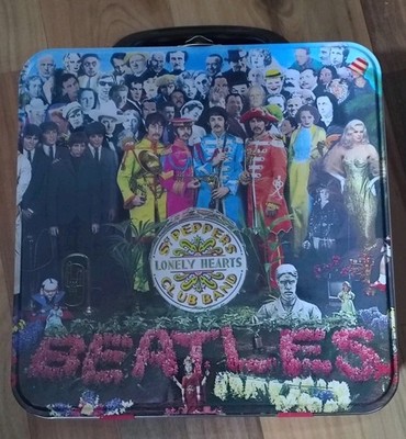 The Beatles- Lunch Box - Sgt.Peppers Lonley Hearts Club Band