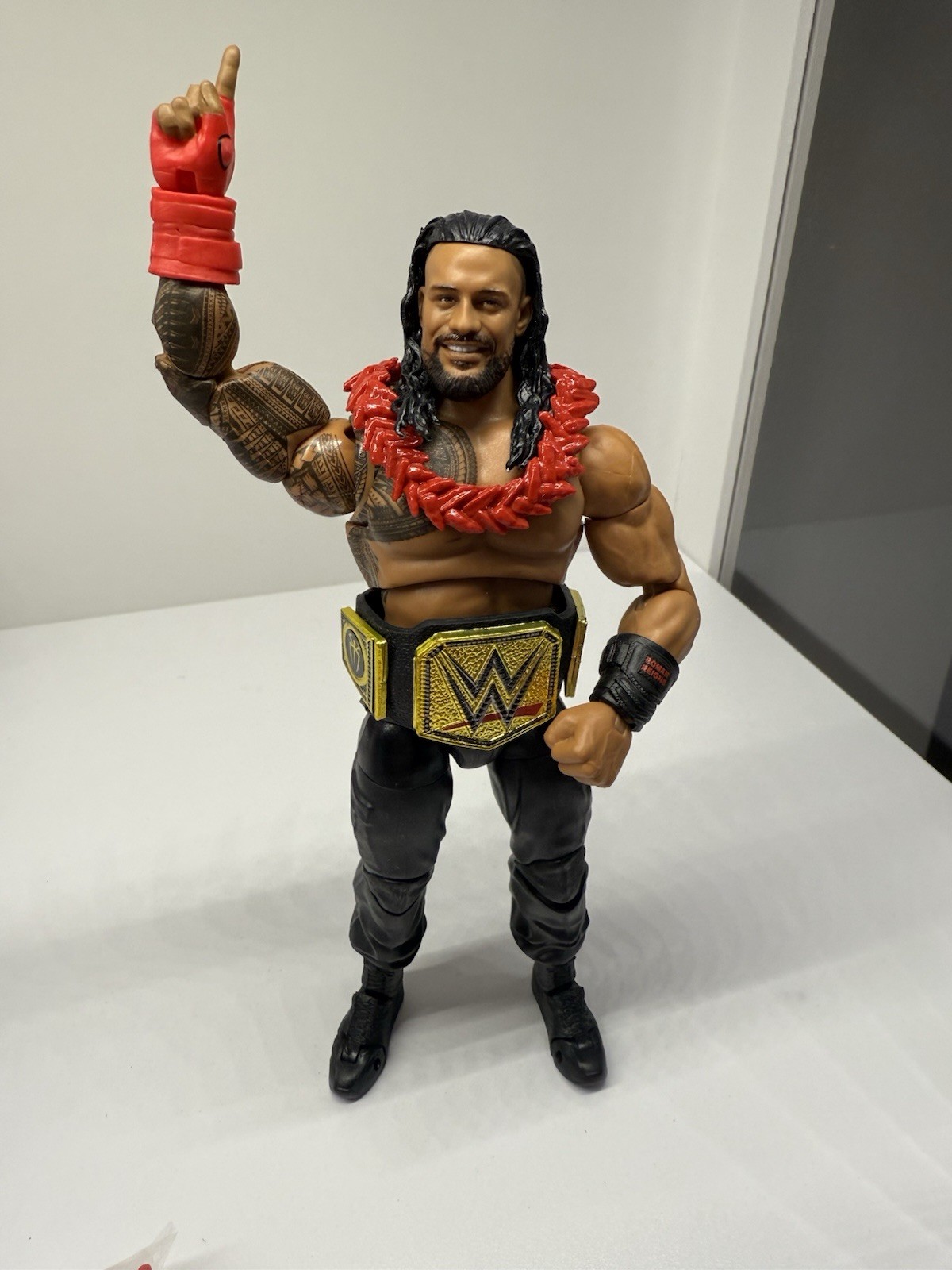 WWE Ultimate Edition Roman Reigns