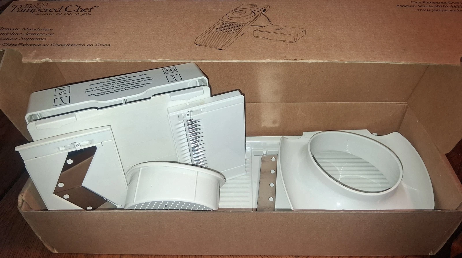 The Pampered Chef Ultimate Mandoline Food Slicer Used