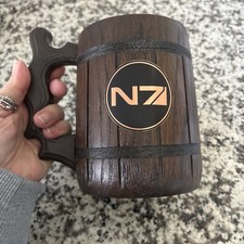 Mass Effect Legendary Edition PS4 N7 Tankard ...
