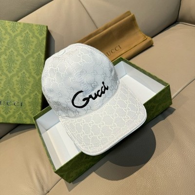 New Fashion Monogram Logo Script Embroidered Baseball Cap Unisex White Hat