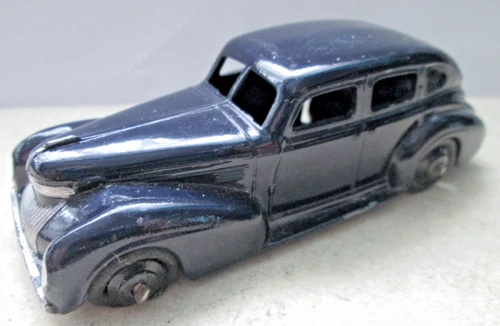 Dinky Toys 39E Chrysler Royal Sedan, blue, Vintage,