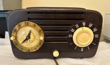 Vintage Jewel Radio Corp. Model 935  Wakemast...