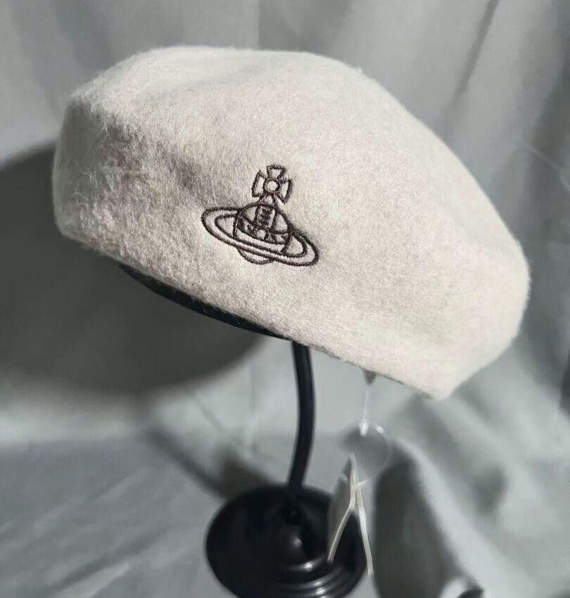 Vivienne Westwood Orb Beret Hat Beige Logo Cap Size S - M Vivienne Westwood Orb Beret Hat Beige Logo Cap Size S - M