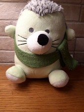 Peluche doudou hérisson vert gris ADERMA A-DERMA doux écharpe