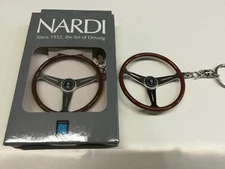 NARDI Steering wheel glossy spokes keyholder