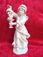 Bellissima Scultura In Legno, Ragazza Con Uva, Tirolo