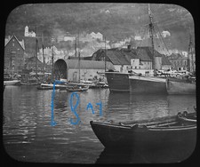 Photo NORWAY SHIPS IN BUSY HARBOUR PROBABLY BERGEN Magic Lantern Slide C1900