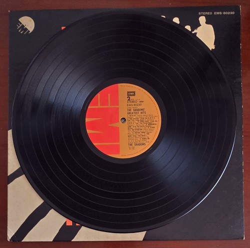 THE SHADOWS " GREATEST HITS " JAPANESE EDITIONS RECORDS LP - Picture 4 of 7